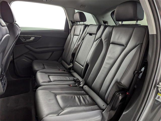 used 2023 Audi Q7 car, priced at $34,481