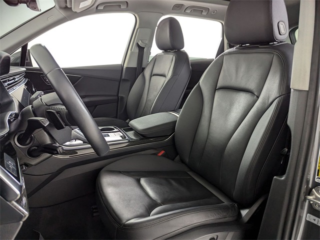 used 2023 Audi Q7 car, priced at $34,481