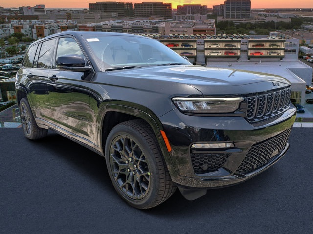 new 2025 Jeep Grand Cherokee car, priced at $57,180