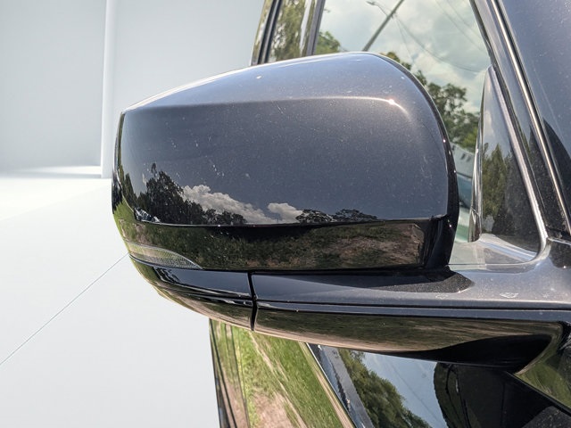 new 2025 Jeep Grand Cherokee car, priced at $57,180