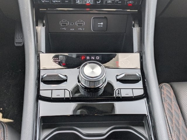 new 2025 Jeep Grand Cherokee car, priced at $57,180