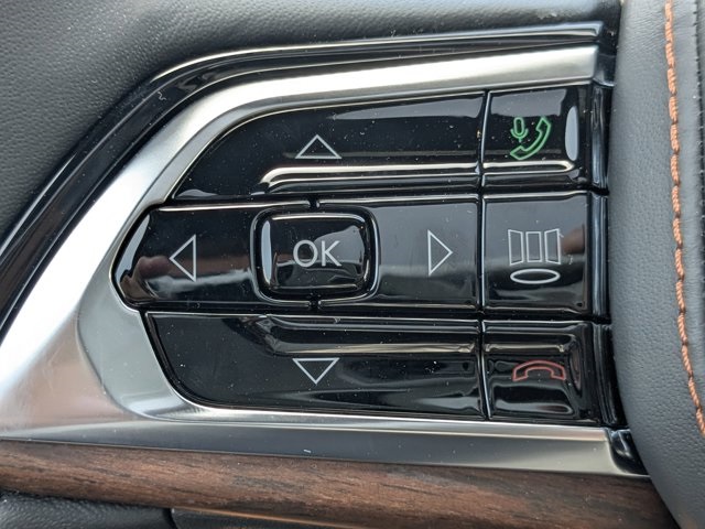 new 2025 Jeep Grand Cherokee car, priced at $57,180