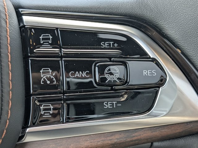 new 2025 Jeep Grand Cherokee car, priced at $57,180