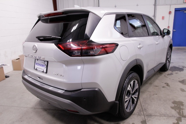 used 2022 Nissan Rogue car, priced at $19,939