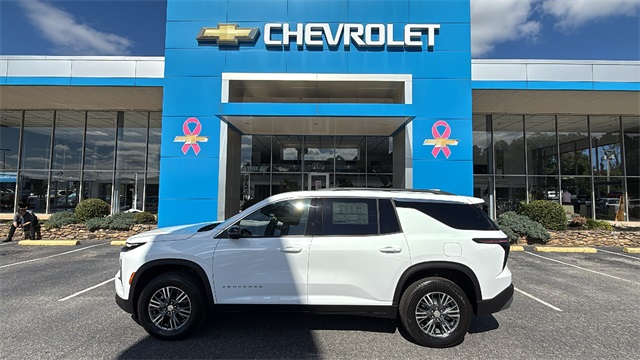 new 2026 Chevrolet Traverse car, priced at $43,120