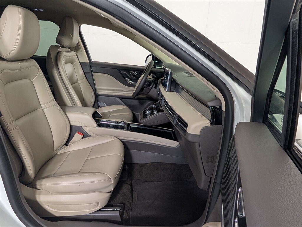 used 2022 Lincoln Corsair car, priced at $25,500