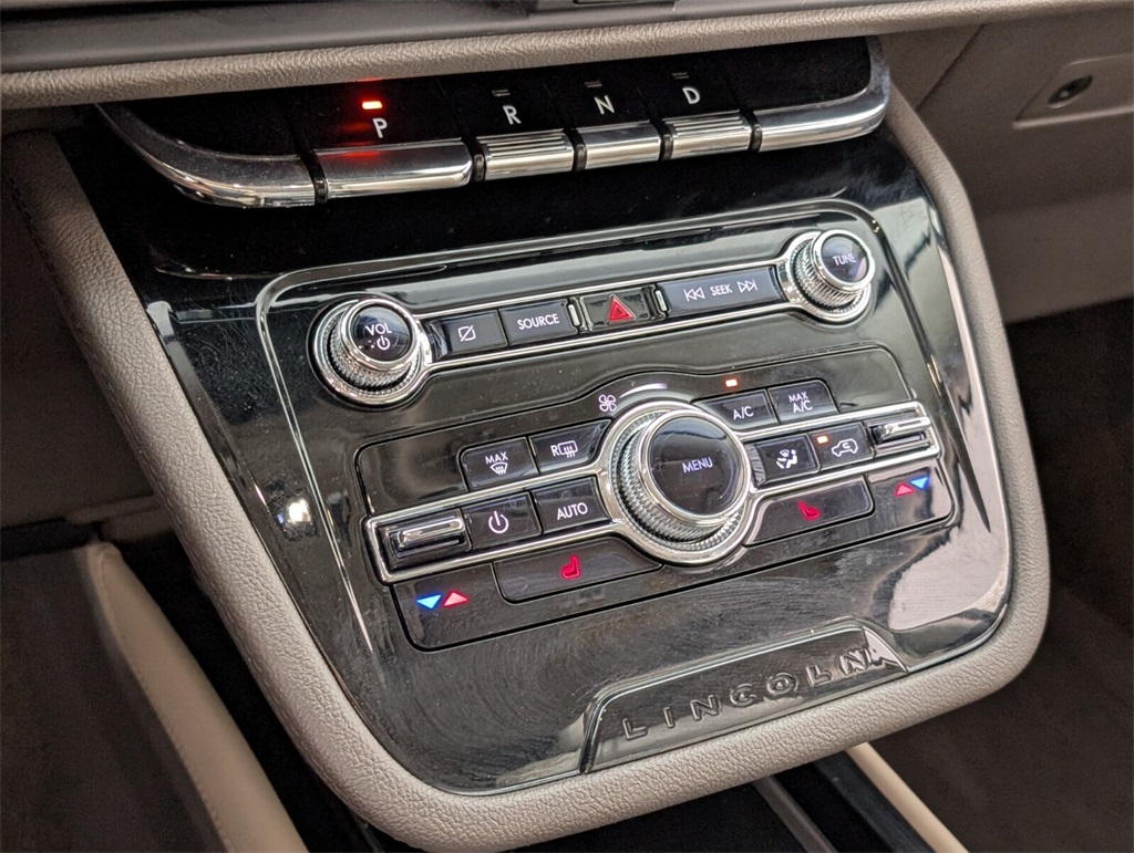 used 2022 Lincoln Corsair car, priced at $25,500