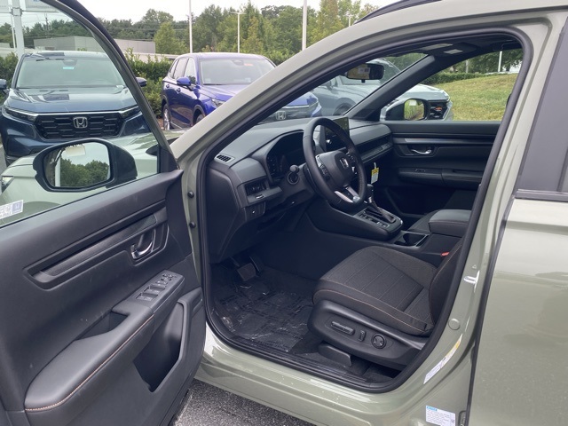 new 2026 Honda CR-V Hybrid car, priced at $40,705