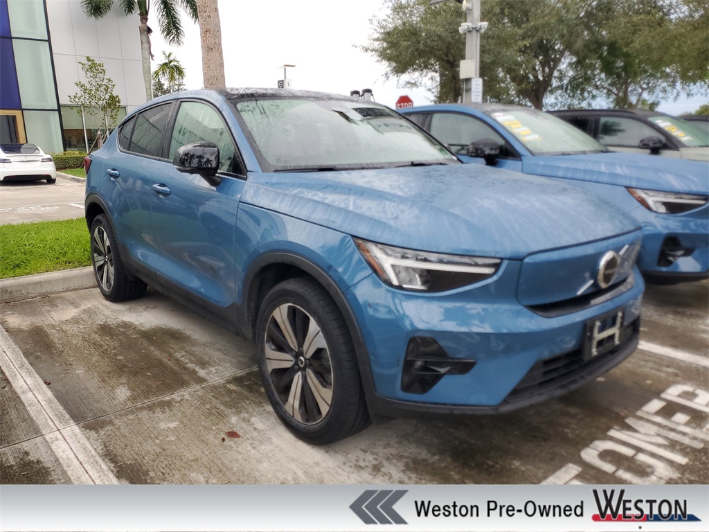 used 2023 Volvo C40 Recharge Pure Electric car, priced at $26,495