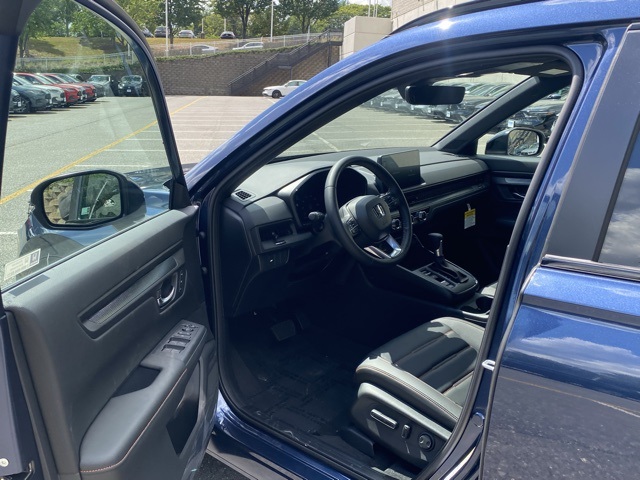 new 2026 Honda CR-V Hybrid car, priced at $39,591