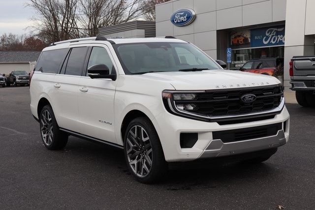 new 2025 Ford Expedition Max car, priced at $94,010