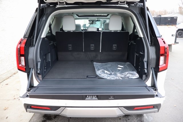 new 2025 Ford Expedition Max car, priced at $94,010