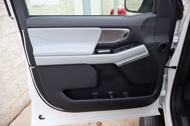 new 2025 Ford Expedition Max car, priced at $94,010