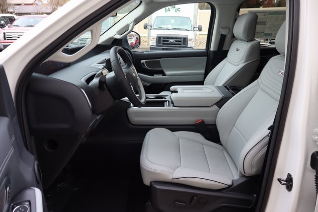 new 2025 Ford Expedition Max car, priced at $94,010