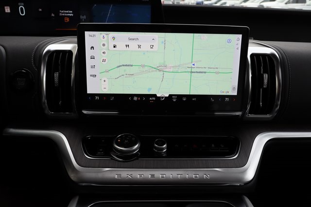 new 2025 Ford Expedition Max car, priced at $94,010