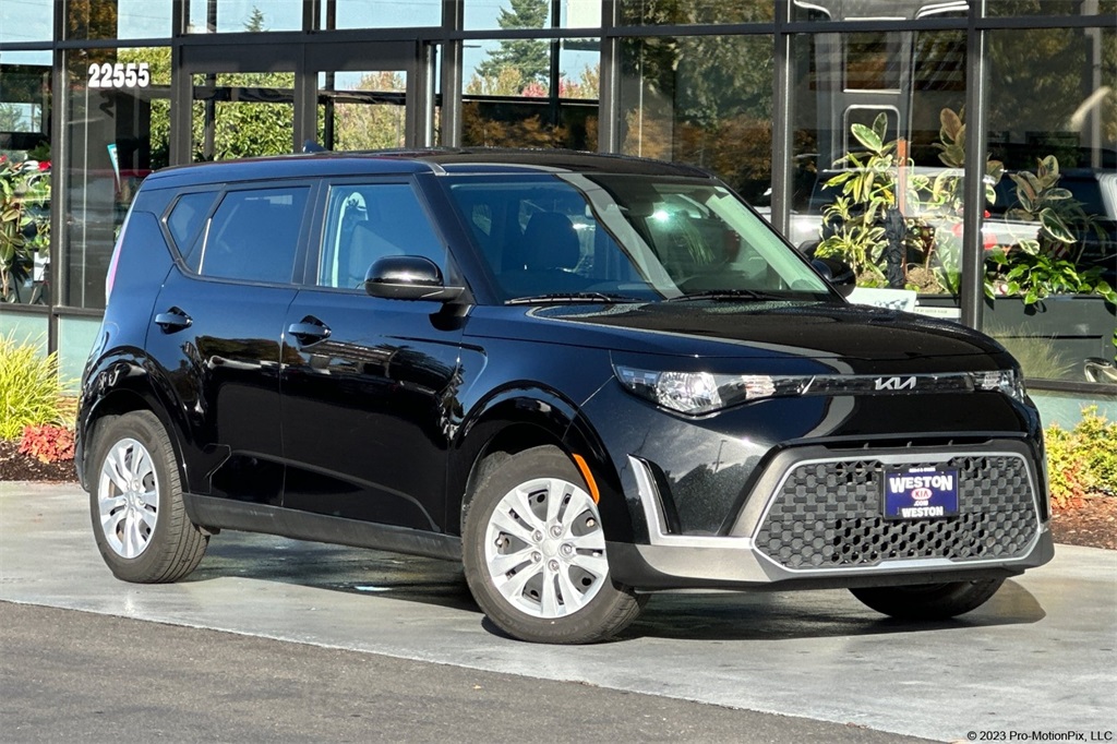 used 2023 Kia Soul car, priced at $17,964