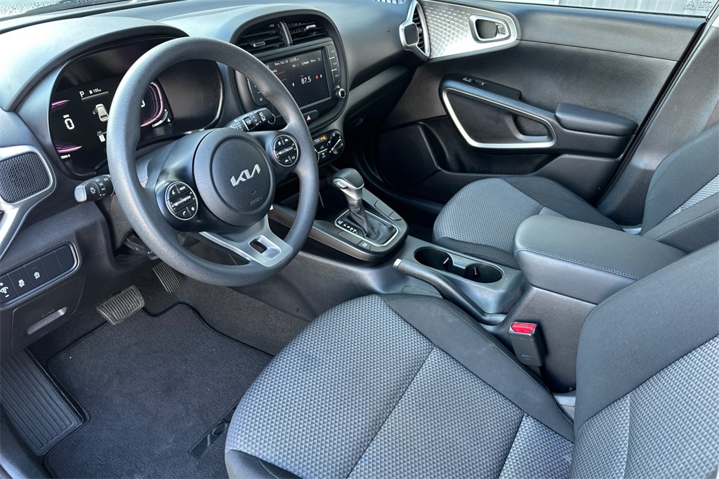 used 2023 Kia Soul car, priced at $17,964