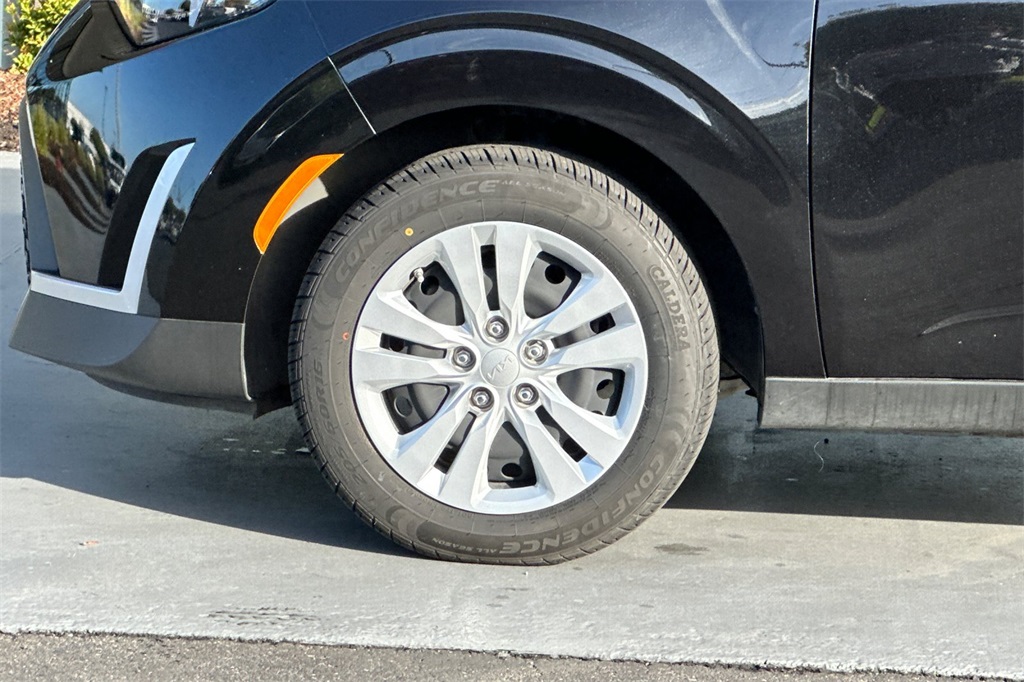 used 2023 Kia Soul car, priced at $17,964
