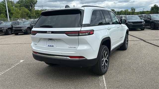 new 2025 Jeep Grand Cherokee car, priced at $44,494
