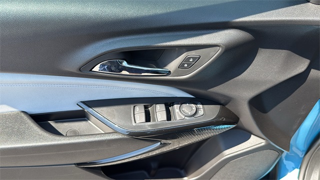 new 2025 Chevrolet Trax car, priced at $25,085