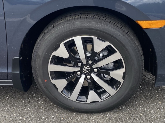 new 2026 Honda Odyssey car, priced at $42,641