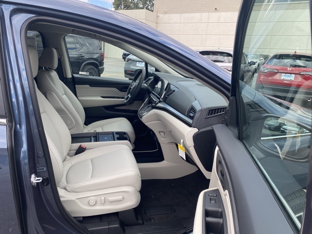 new 2026 Honda Odyssey car, priced at $42,641