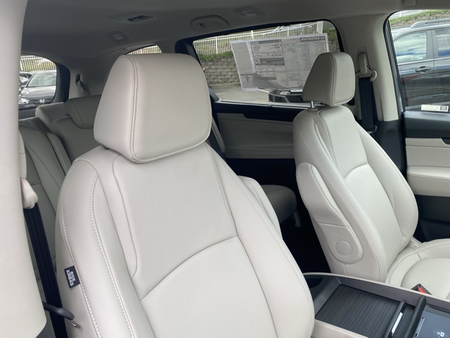 new 2026 Honda Odyssey car, priced at $42,641