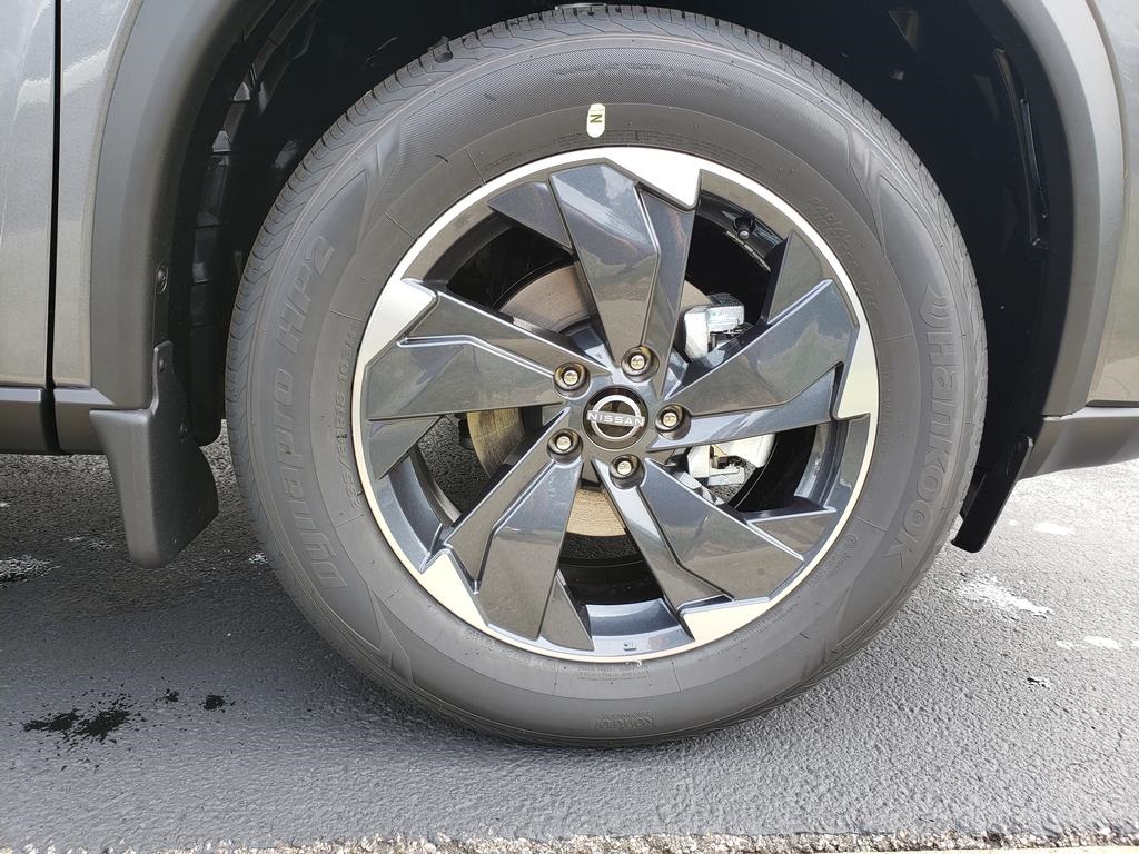 new 2026 Nissan Rogue car, priced at $30,707