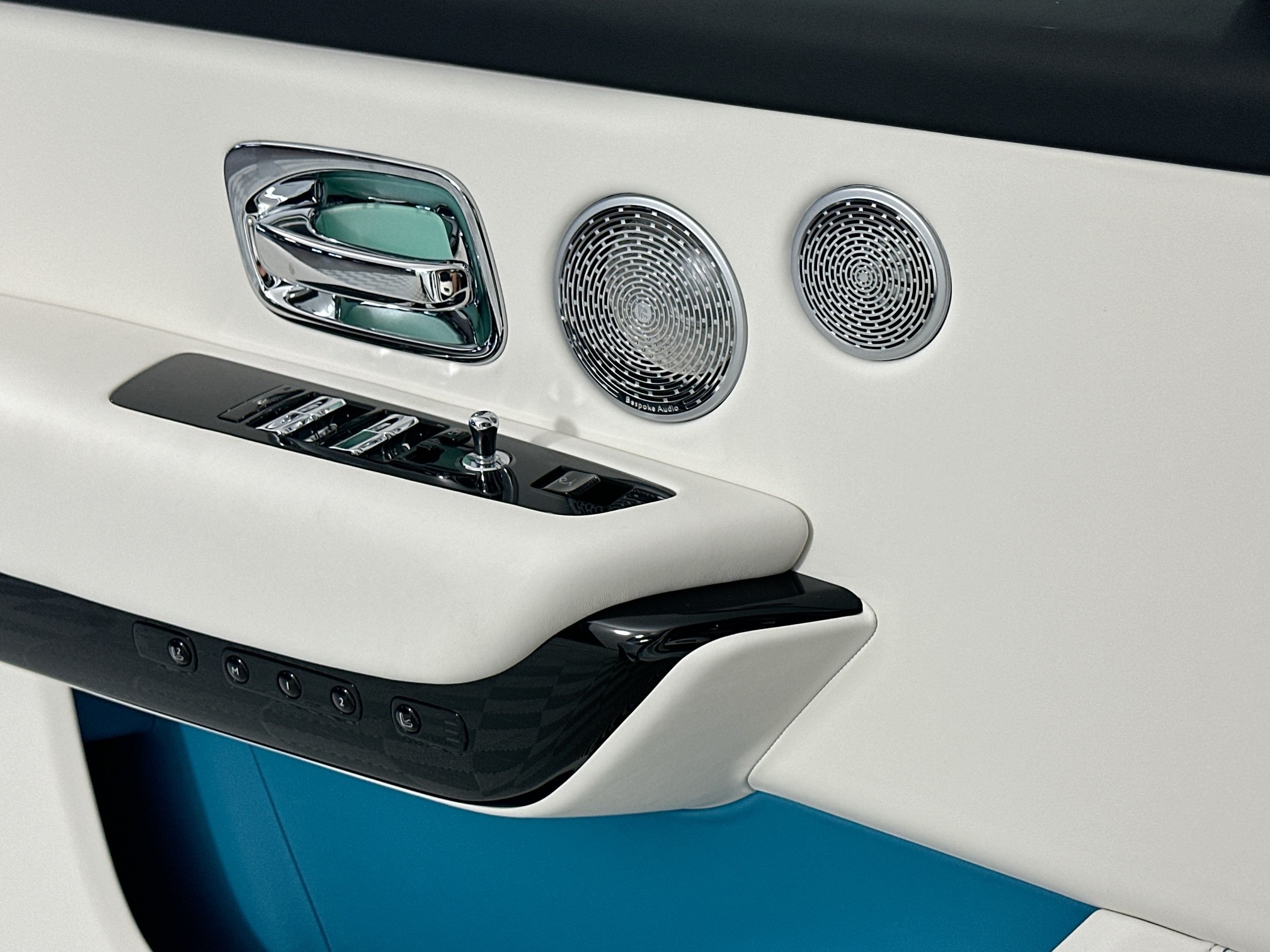 new 2025 Rolls-Royce Cullinan car, priced at $550,175
