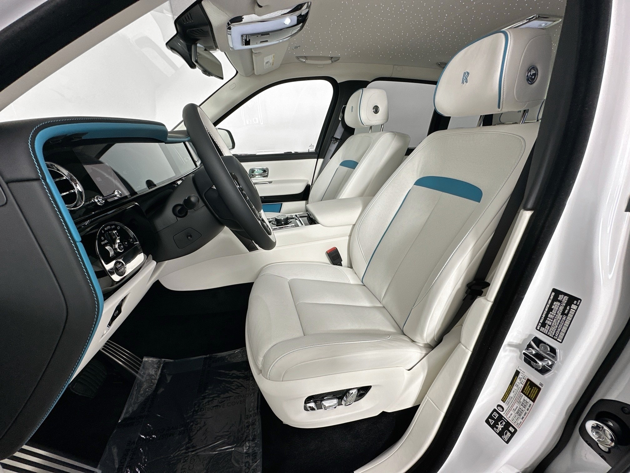 new 2025 Rolls-Royce Cullinan car, priced at $550,175