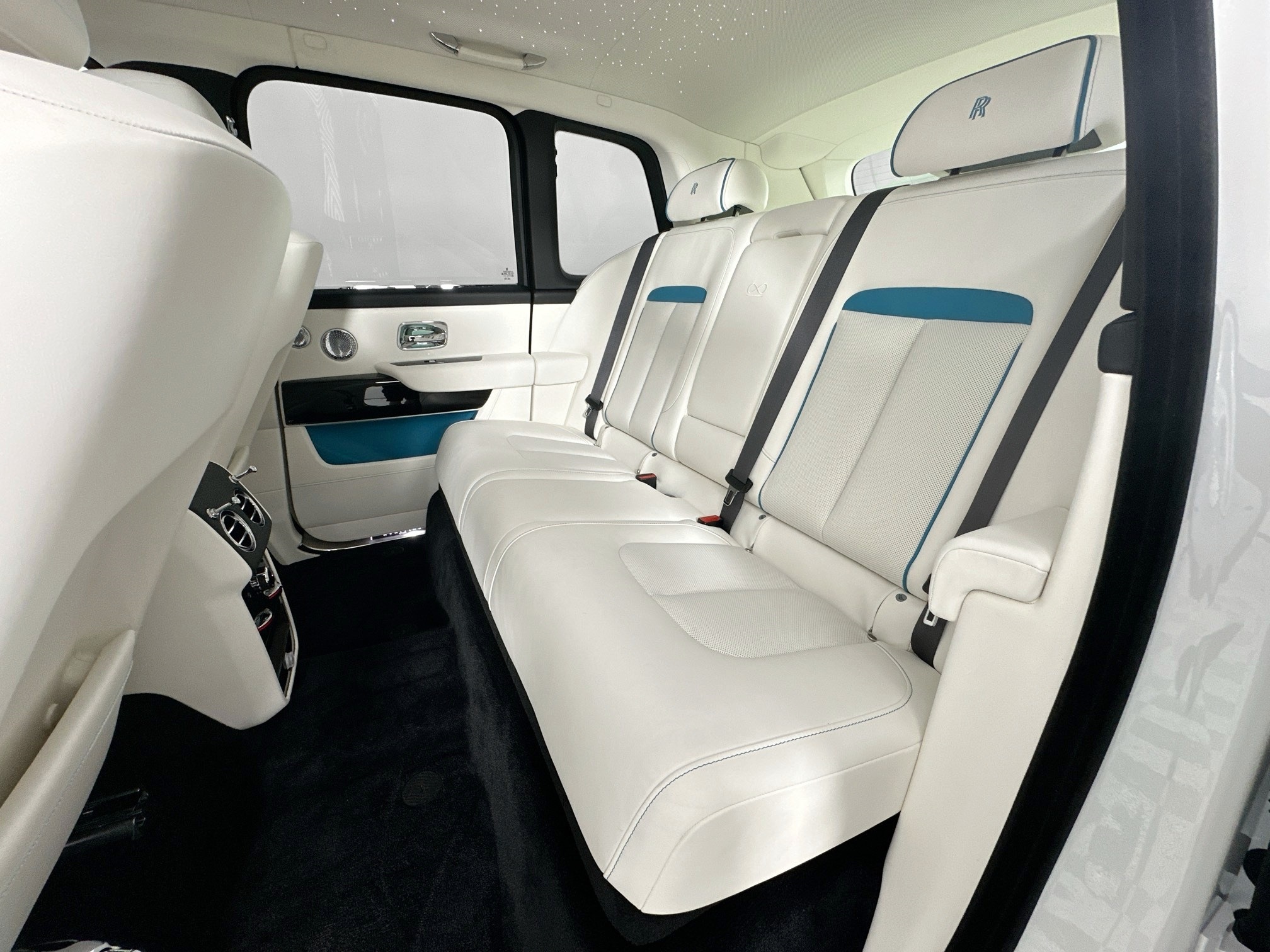 new 2025 Rolls-Royce Cullinan car, priced at $550,175