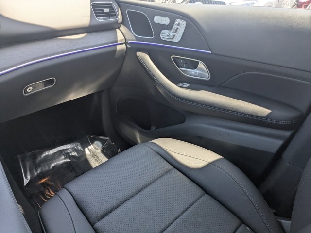 used 2025 Mercedes-Benz GLE car, priced at $55,592