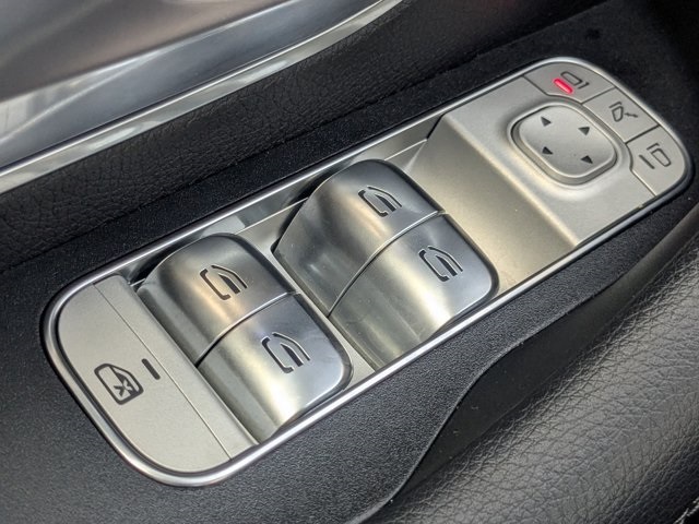 used 2025 Mercedes-Benz GLE car, priced at $55,592