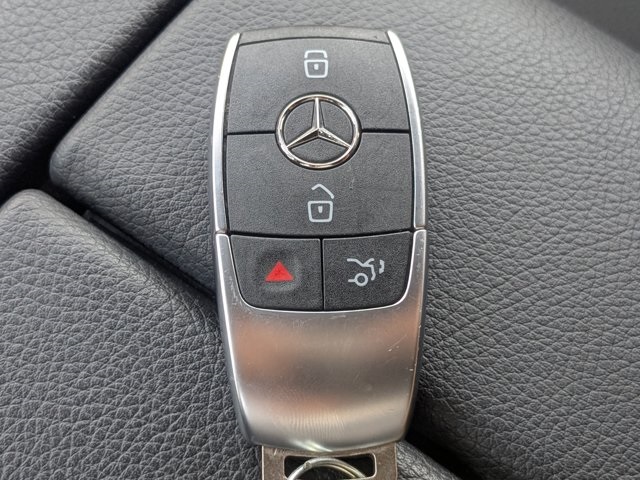 used 2025 Mercedes-Benz GLE car, priced at $55,592