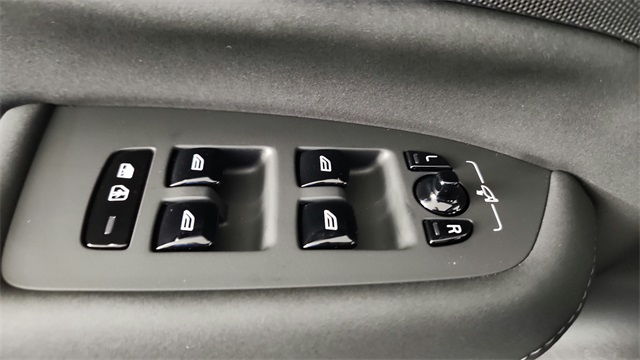 new 2026 Volvo XC90 Plug-In Hybrid car, priced at $77,495