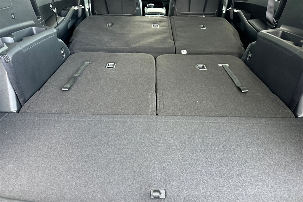 new 2025 Kia Sorento car, priced at $37,854