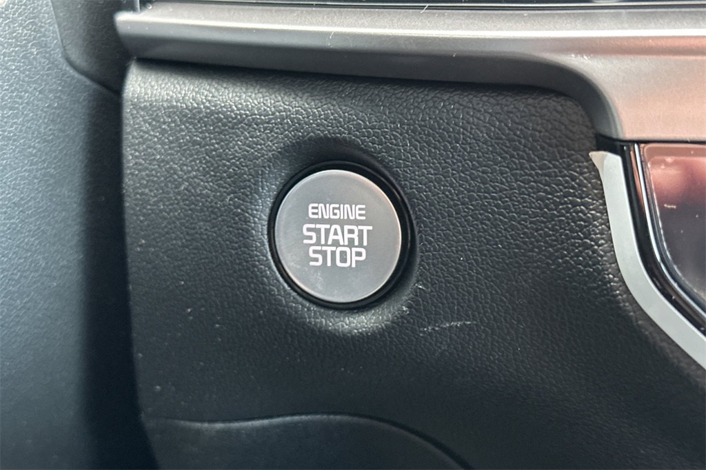 new 2025 Kia Sorento car, priced at $37,854