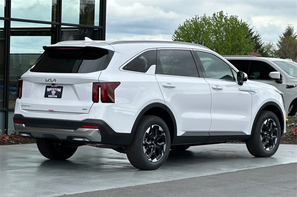 new 2025 Kia Sorento car, priced at $37,854