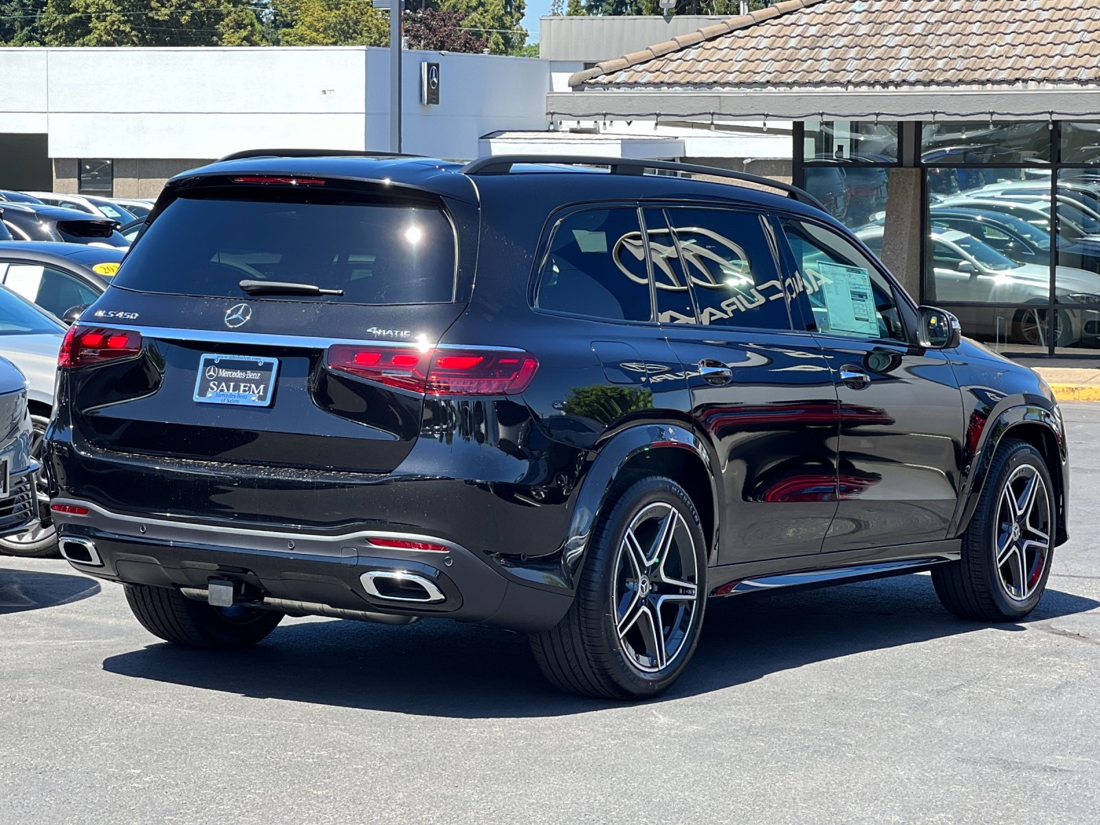 new 2025 Mercedes-Benz GLS car