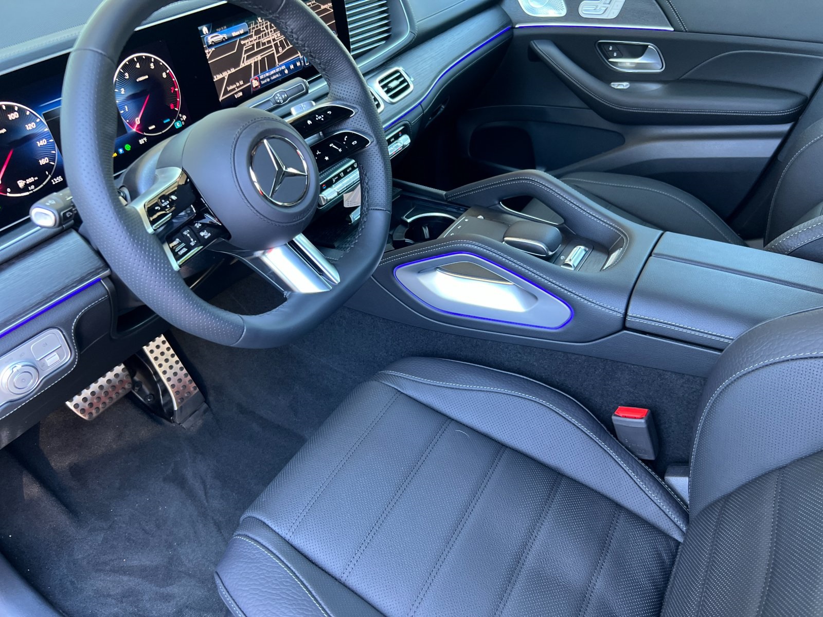 new 2025 Mercedes-Benz GLS car