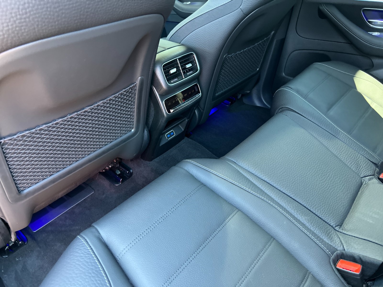 new 2025 Mercedes-Benz GLS car