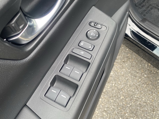 new 2026 Honda CR-V Hybrid car, priced at $39,591