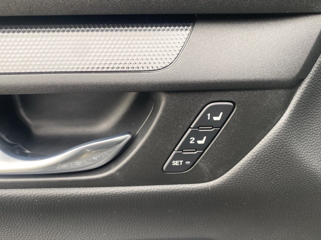 new 2026 Honda CR-V Hybrid car, priced at $39,591