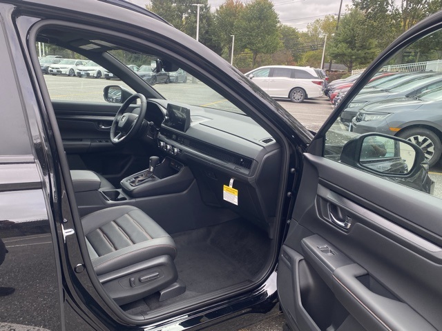 new 2026 Honda CR-V Hybrid car, priced at $39,591