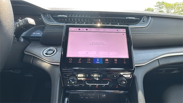 new 2025 Jeep Grand Cherokee L car, priced at $52,442