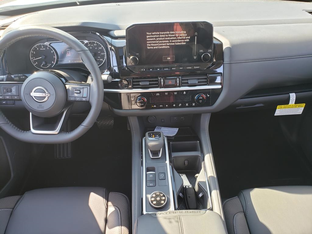 new 2025 Nissan Pathfinder car, priced at $41,018