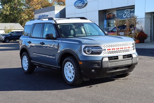 new 2025 Ford Bronco Sport car, priced at $38,530