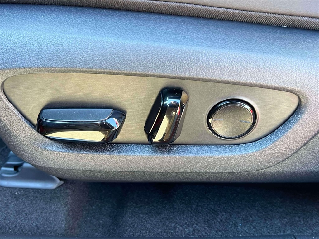 new 2025 Lexus RX car, priced at $57,460