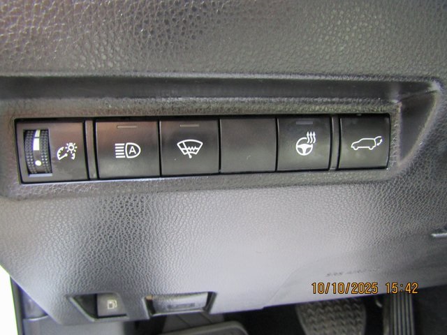 used 2022 Toyota RAV4 Hybrid car, priced at $32,999