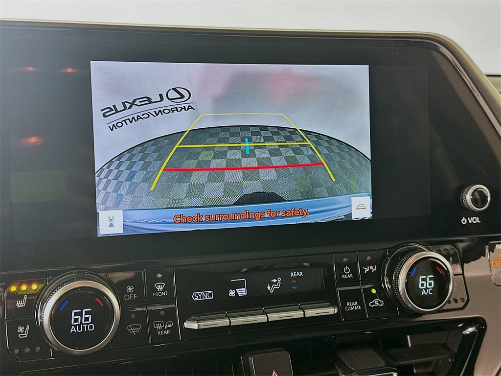 used 2024 Toyota Highlander car, priced at $43,990